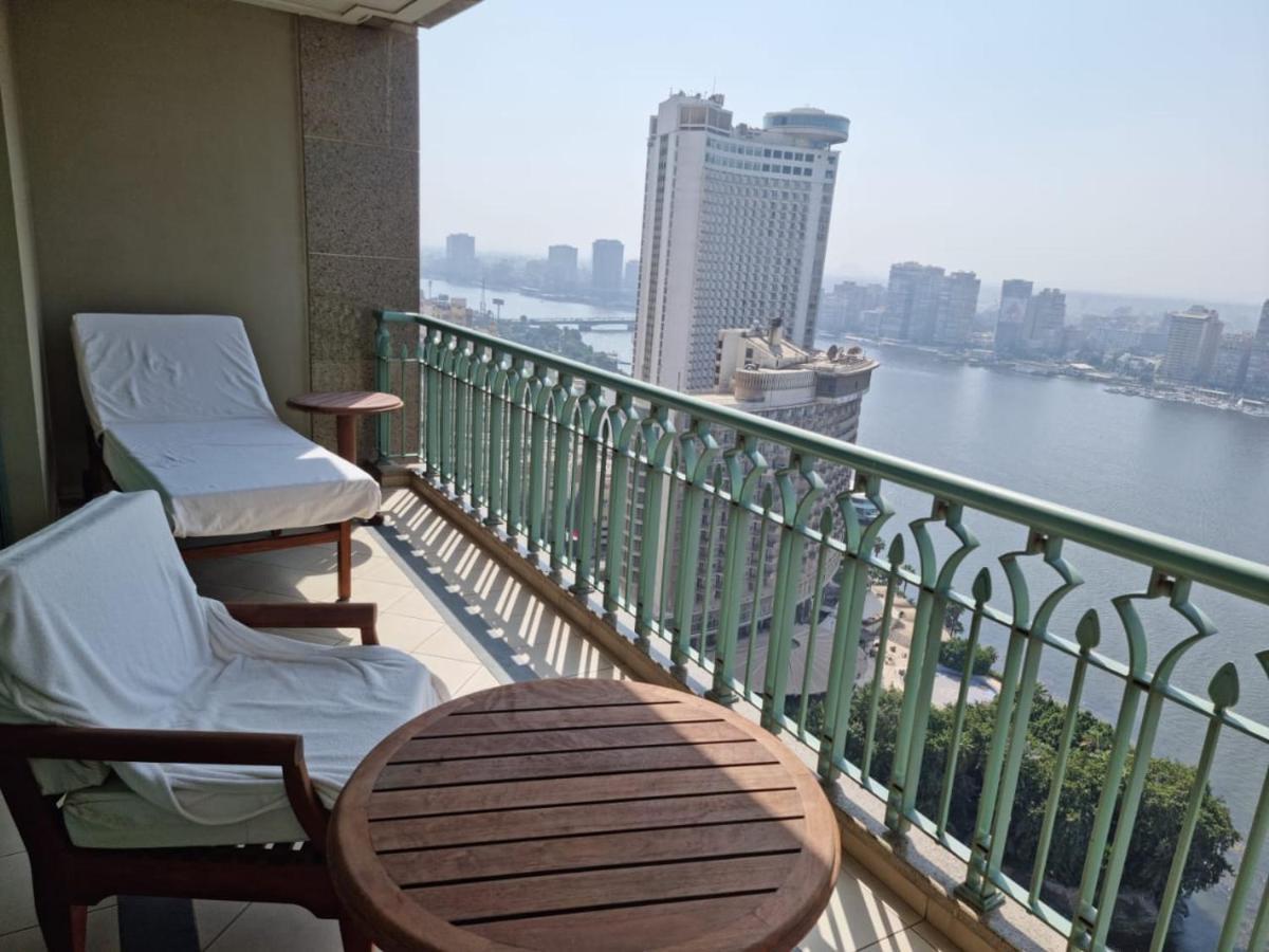 Chez Haytham At Four Seasons Nile Plaza Residential Appart hôtel Le Caire